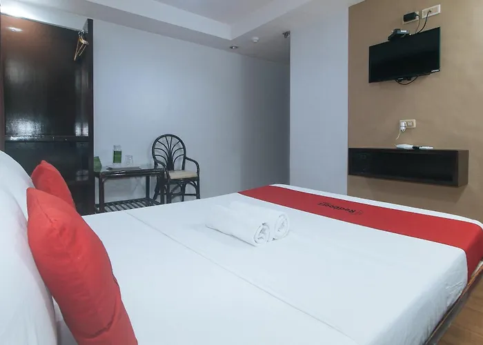 Hotel Reddoorz @ Junquera Extension Cebu
