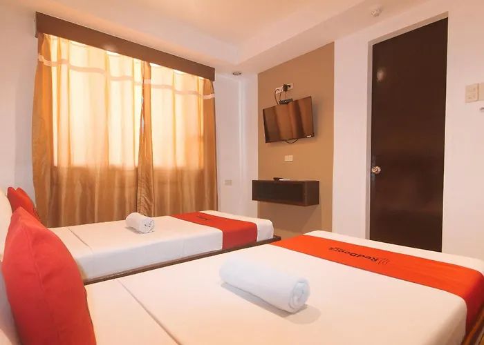 Reddoorz @ Junquera Extension Hotel